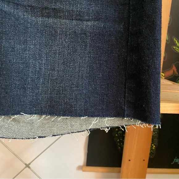 Judy Blue Palm Bay Exposed Button Fly High Rise Denim Shorts - Picture 10 of 16